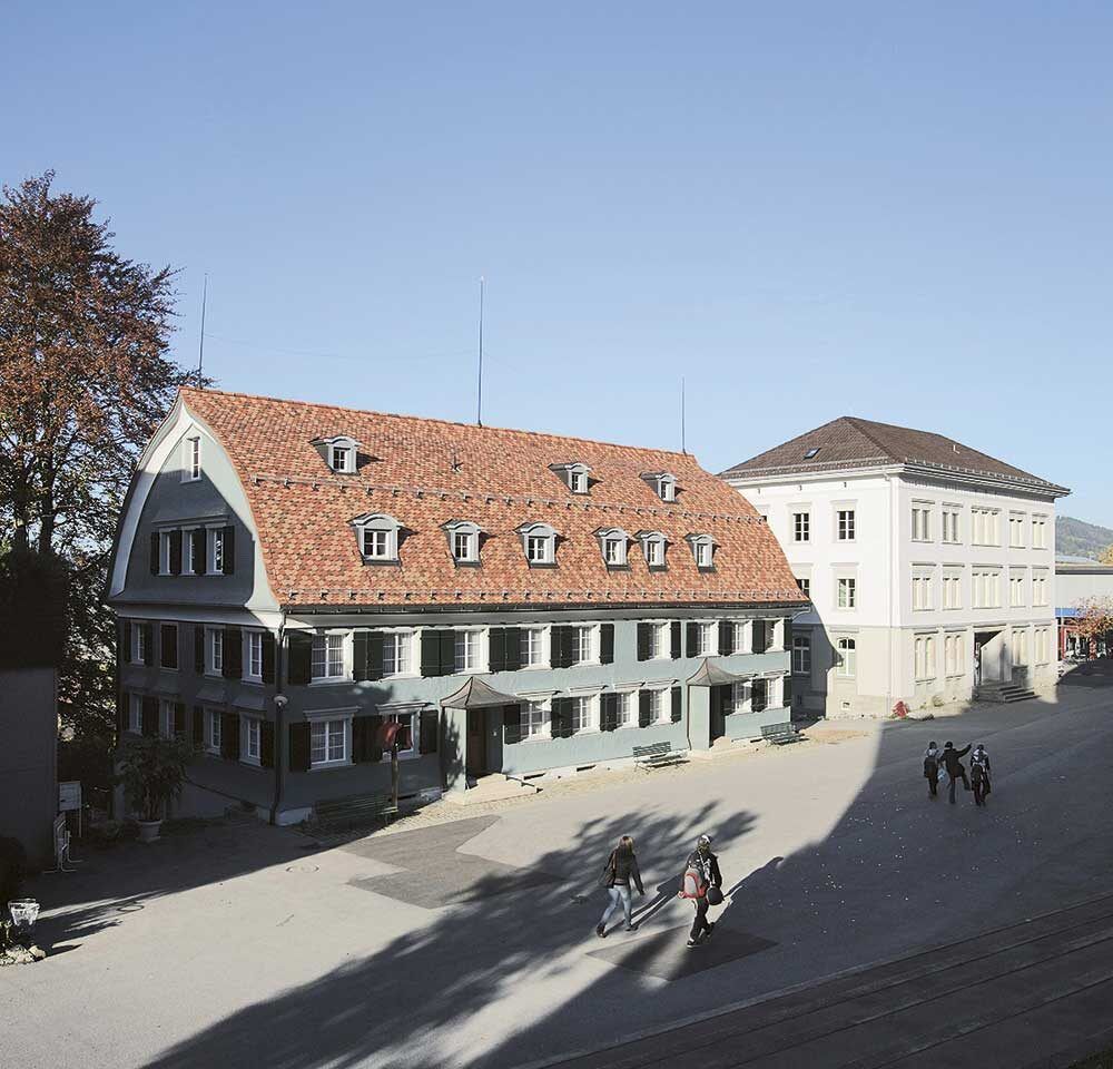 Kantonsschule